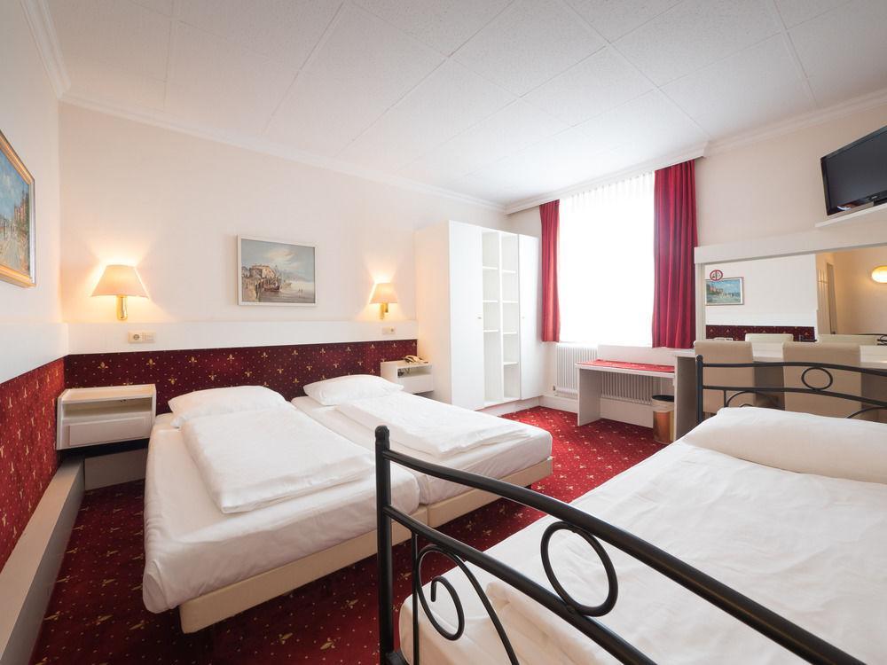 Pharmador 3* Viena